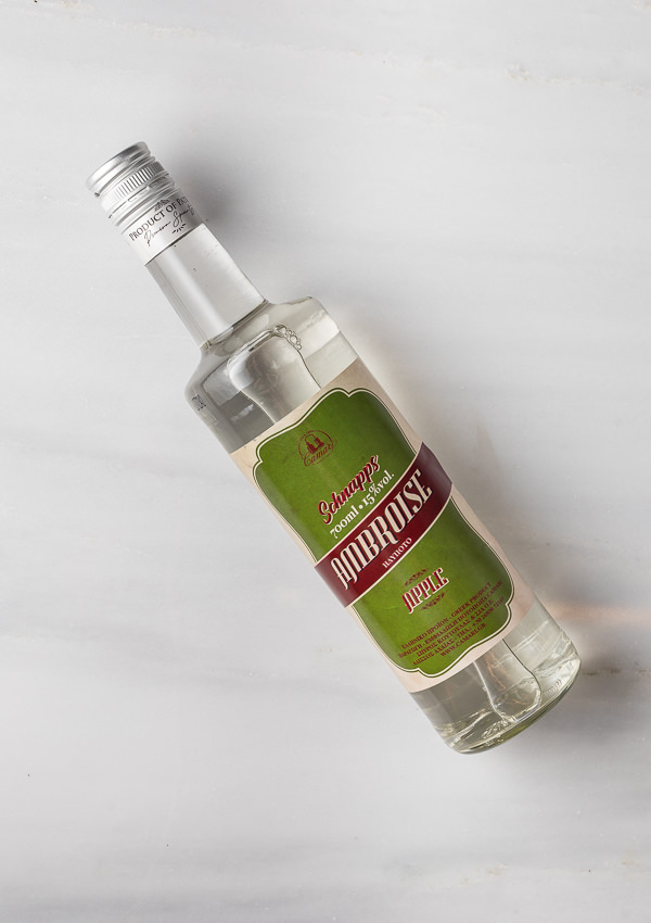 SCHNAPPS AMBROISE ΜΗΛΟ 700ml  15%vol